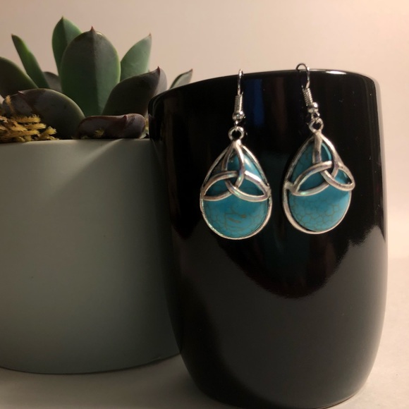 Cumberland Trading Jewelry - Trinity Celtic Knot Earrings - Turquoise